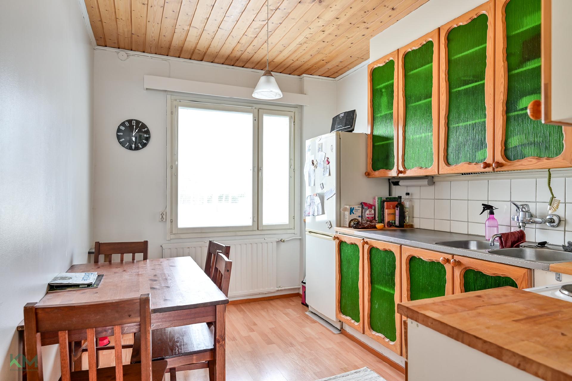 Kaukovainionkatu 94, Karjasilta, Oulu