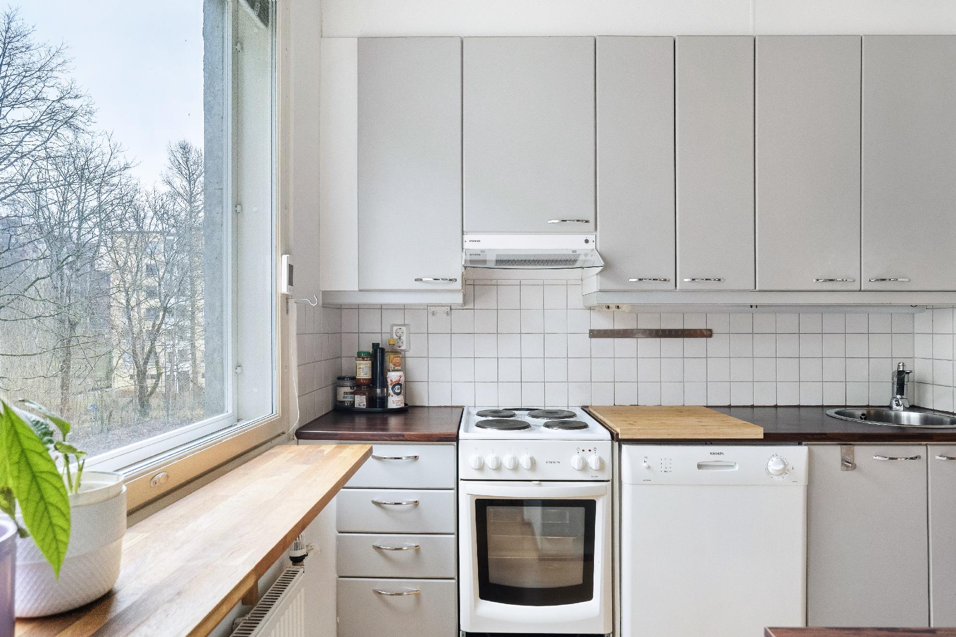 Joupinmäenrinne 3, Suvela, Espoo