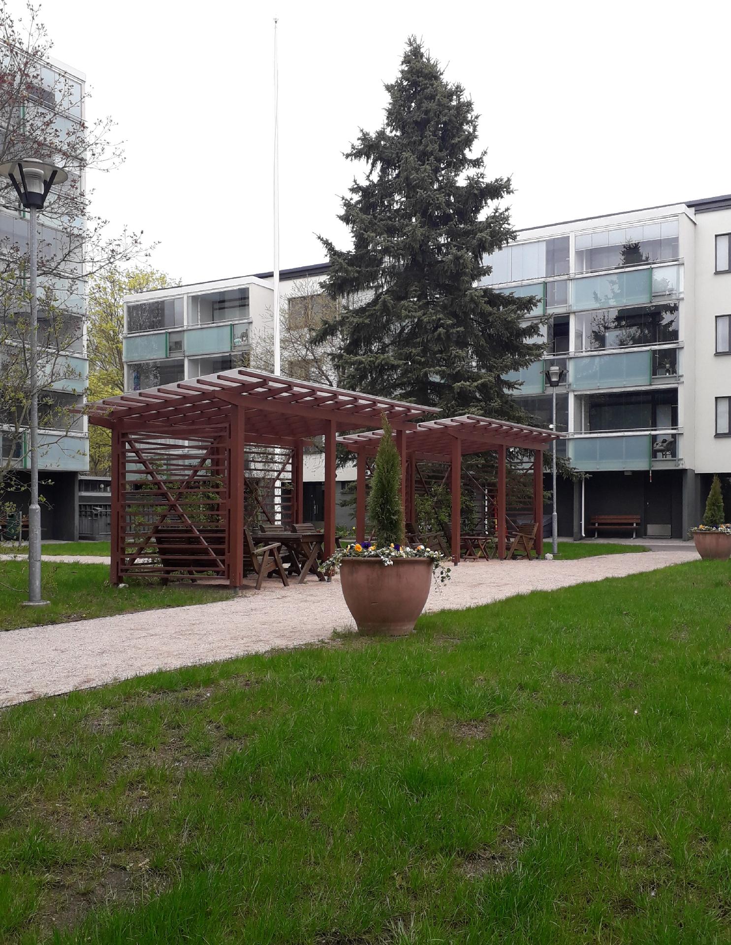 Yliskyläntie 7, Laajasalo, Helsinki