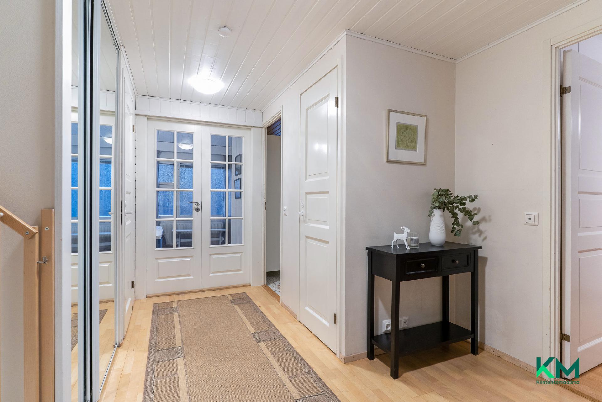 Tapulintie 9, Keskusta, Kangasala