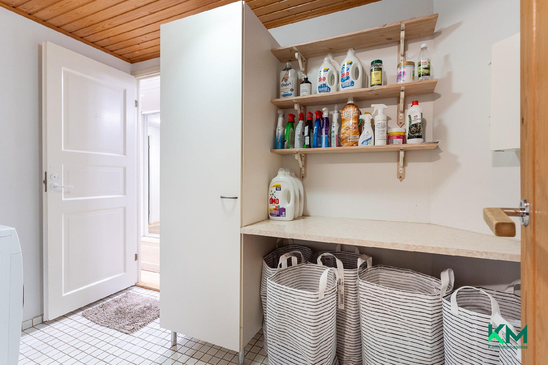 Tapulintie 9, Keskusta, Kangasala