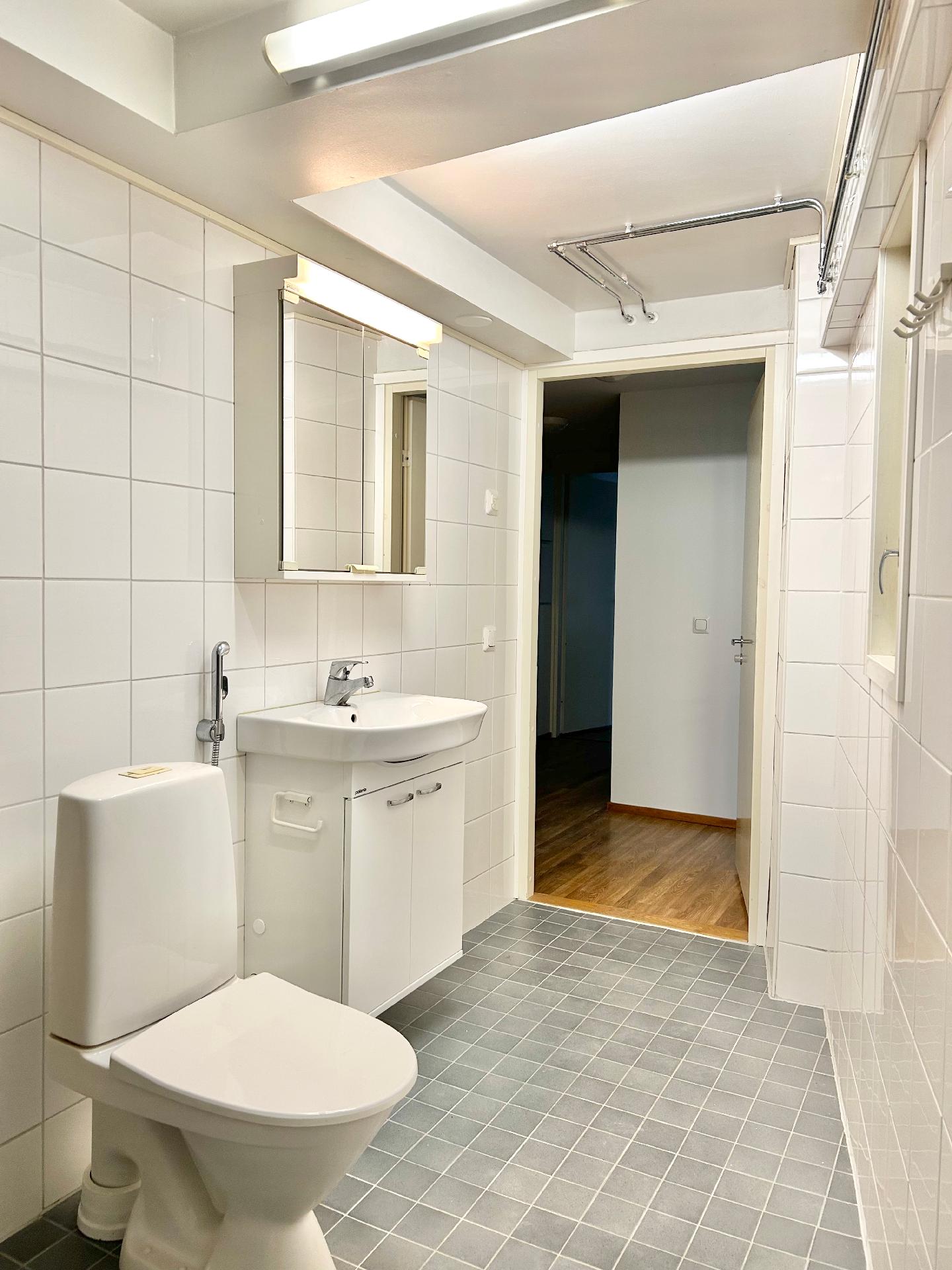 Niittyläntie 9, Metsälä, Helsinki