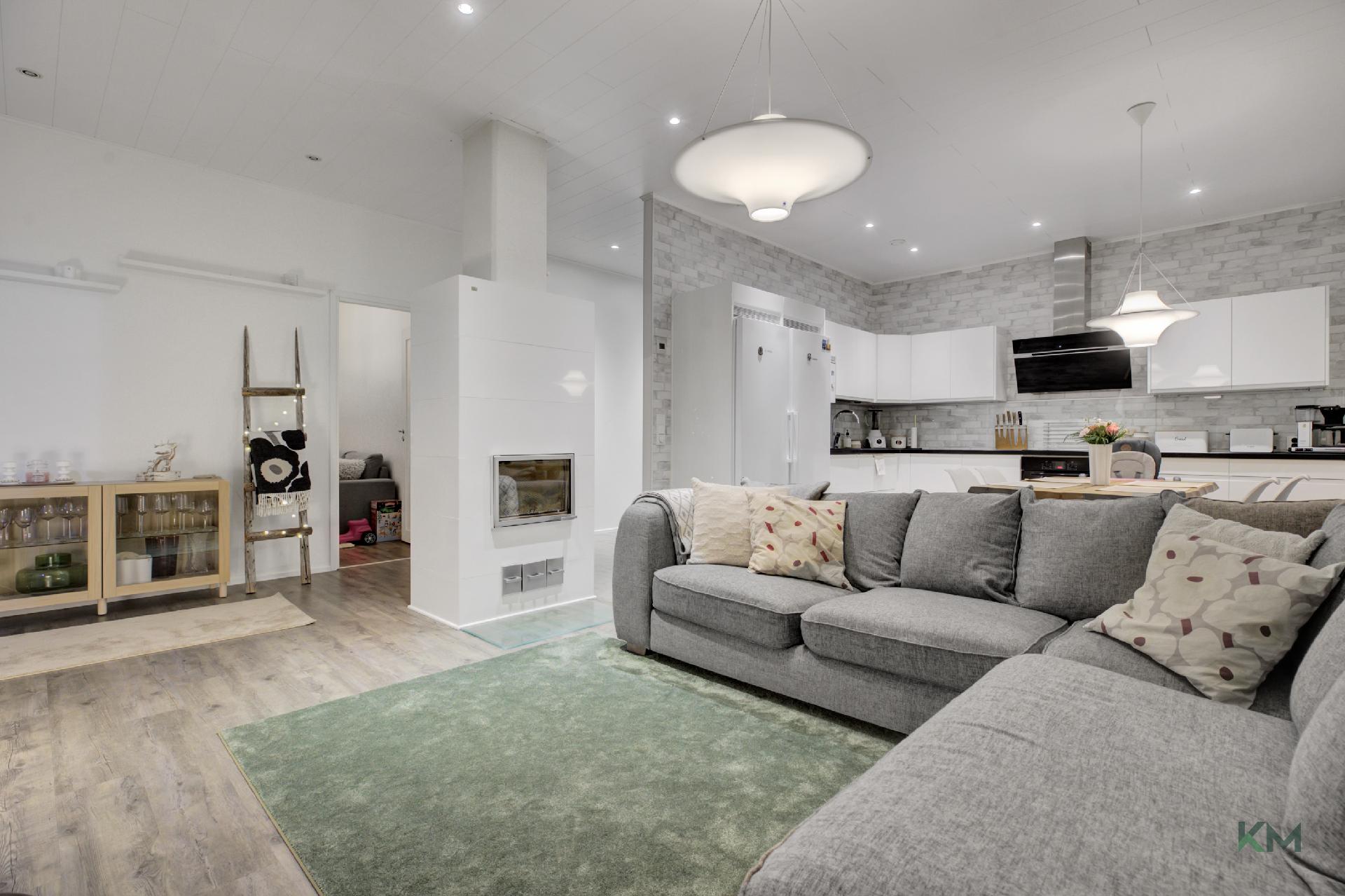 Aurinkokuja 5, Vennivaara, Rovaniemi