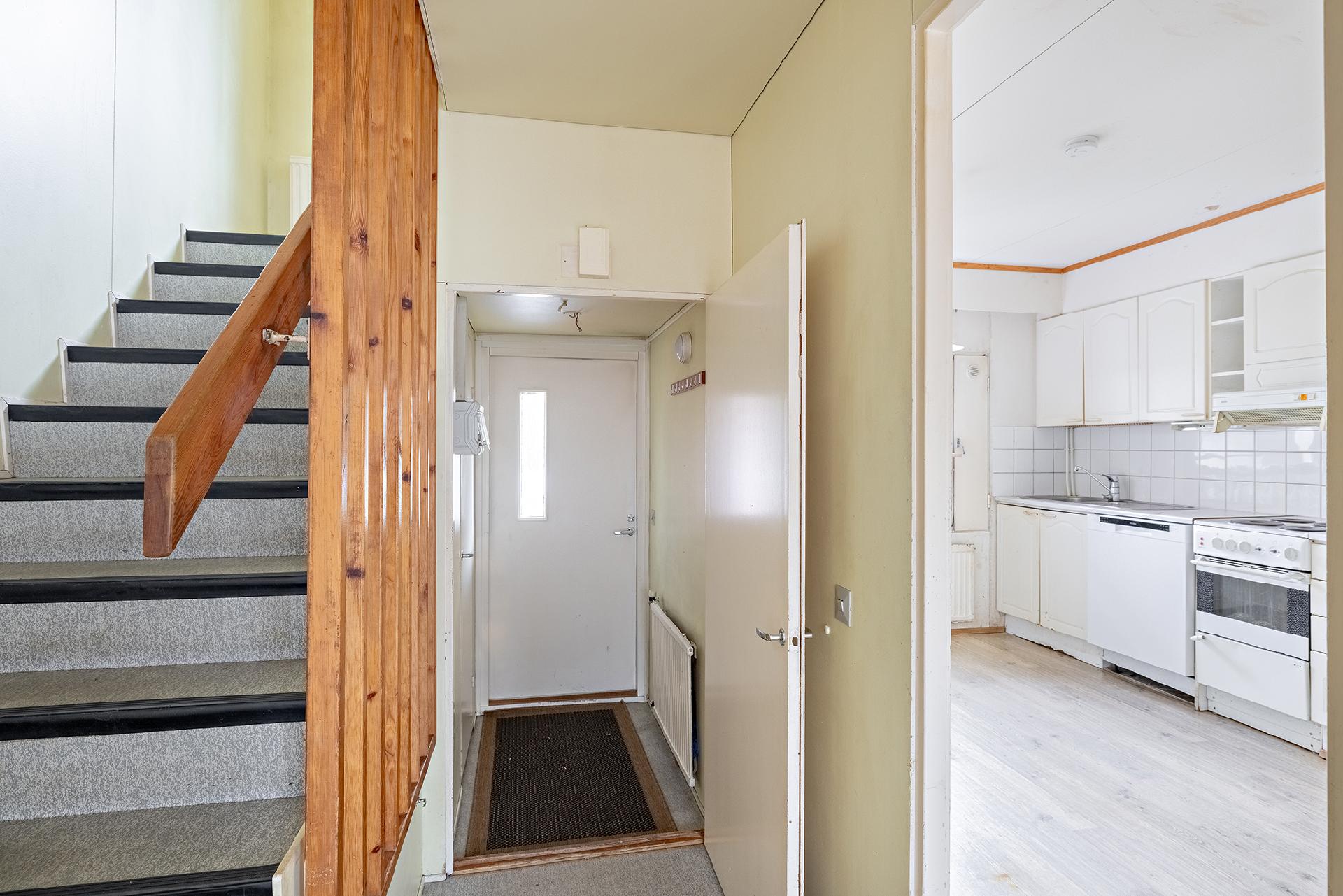 Juolavehnäntie 1, Rajakylä, Oulu