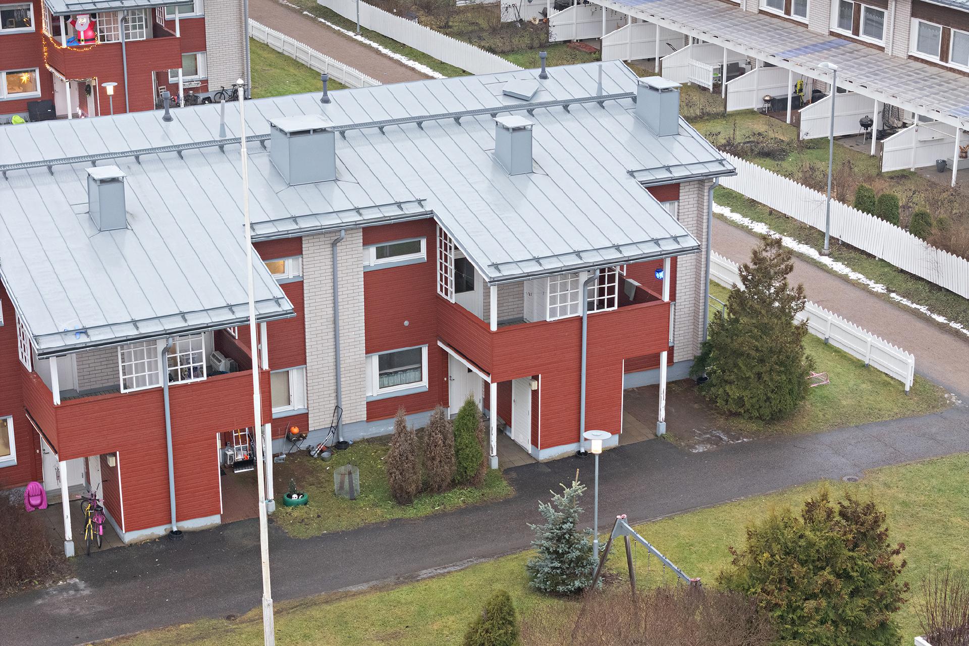 Juolavehnäntie 1, Rajakylä, Oulu