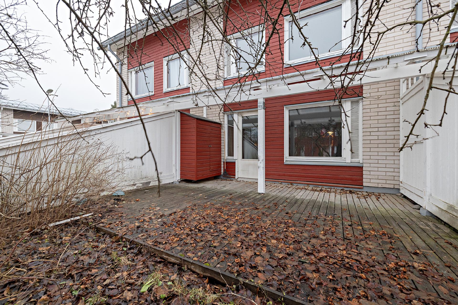 Juolavehnäntie 1, Rajakylä, Oulu