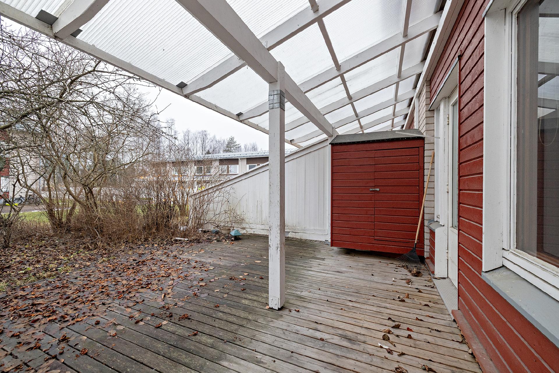 Juolavehnäntie 1, Rajakylä, Oulu