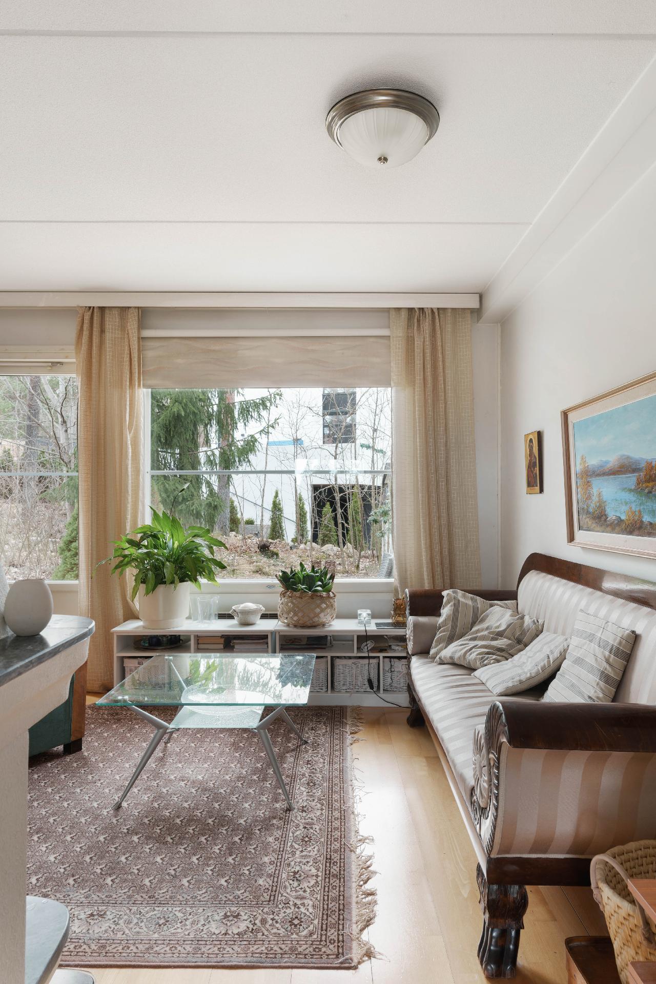 Vanha Kirkkotie 8, Nöykkiö, Espoo