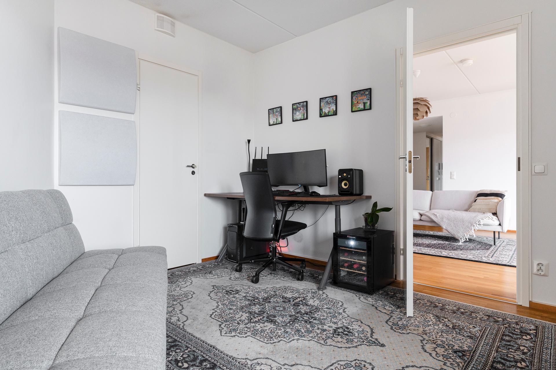 Arinatie 12, Kartanonkoski, Vantaa