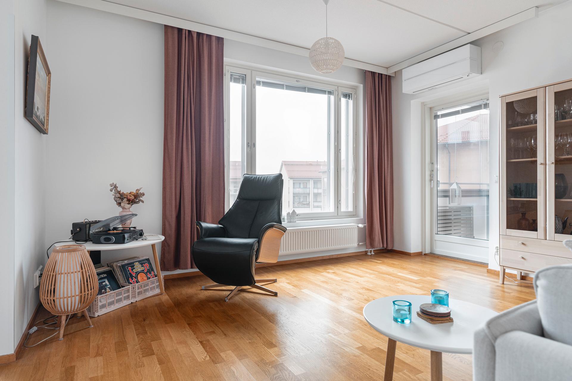 Arinatie 12, Kartanonkoski, Vantaa