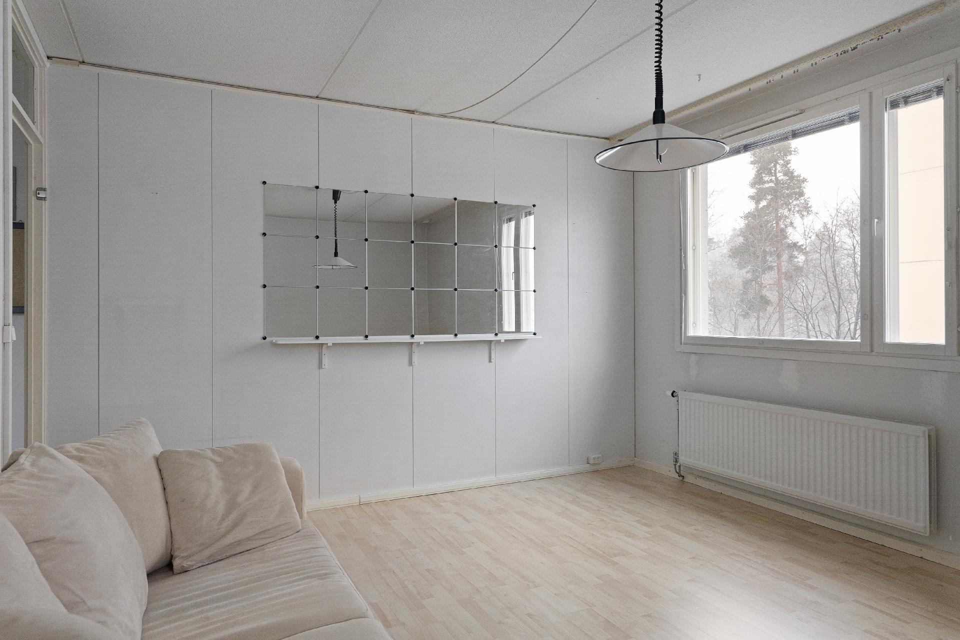 Tolkkilankatu 9, Eskolanmäki, Kouvola