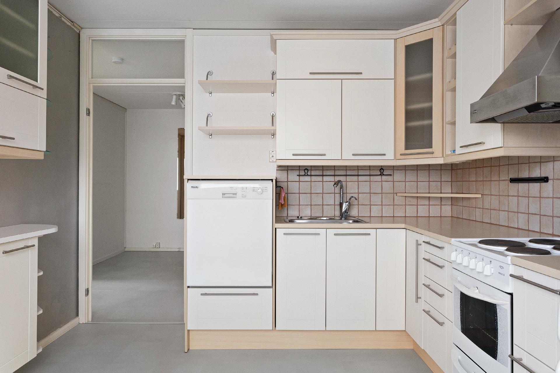 Tolkkilankatu 9, Eskolanmäki, Kouvola