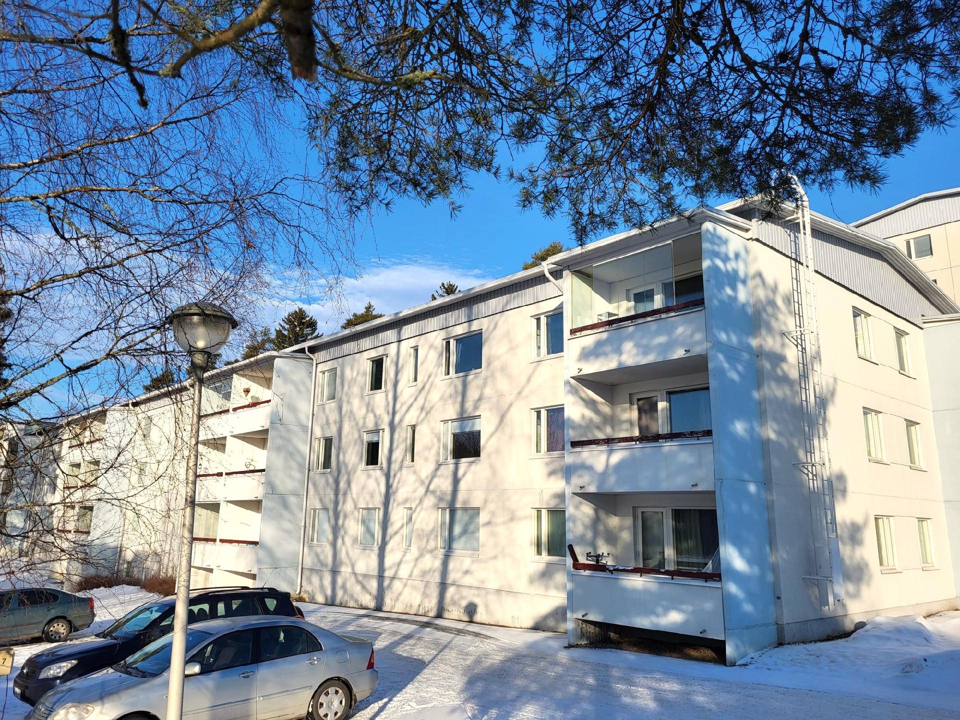 Tolkkilankatu 9, Eskolanmäki, Kouvola