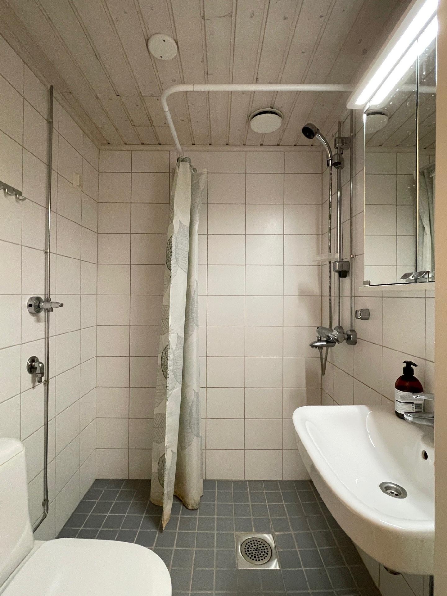 Kulosaaren puistotie 40, Kulosaari, Helsinki