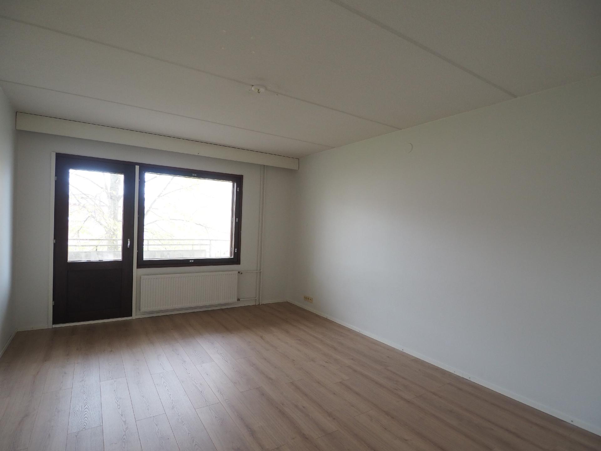 Laurinkuja 5, Jukola, Hämeenlinna