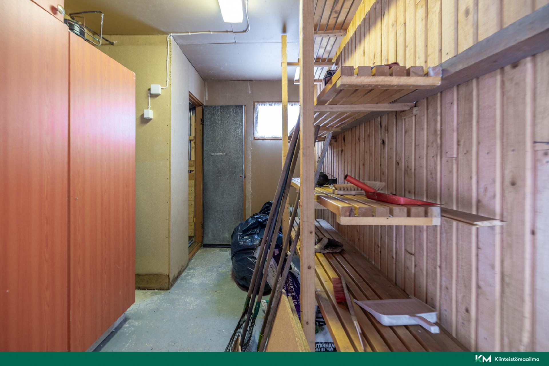 varasto (kylmäkone purettu 01/2026)