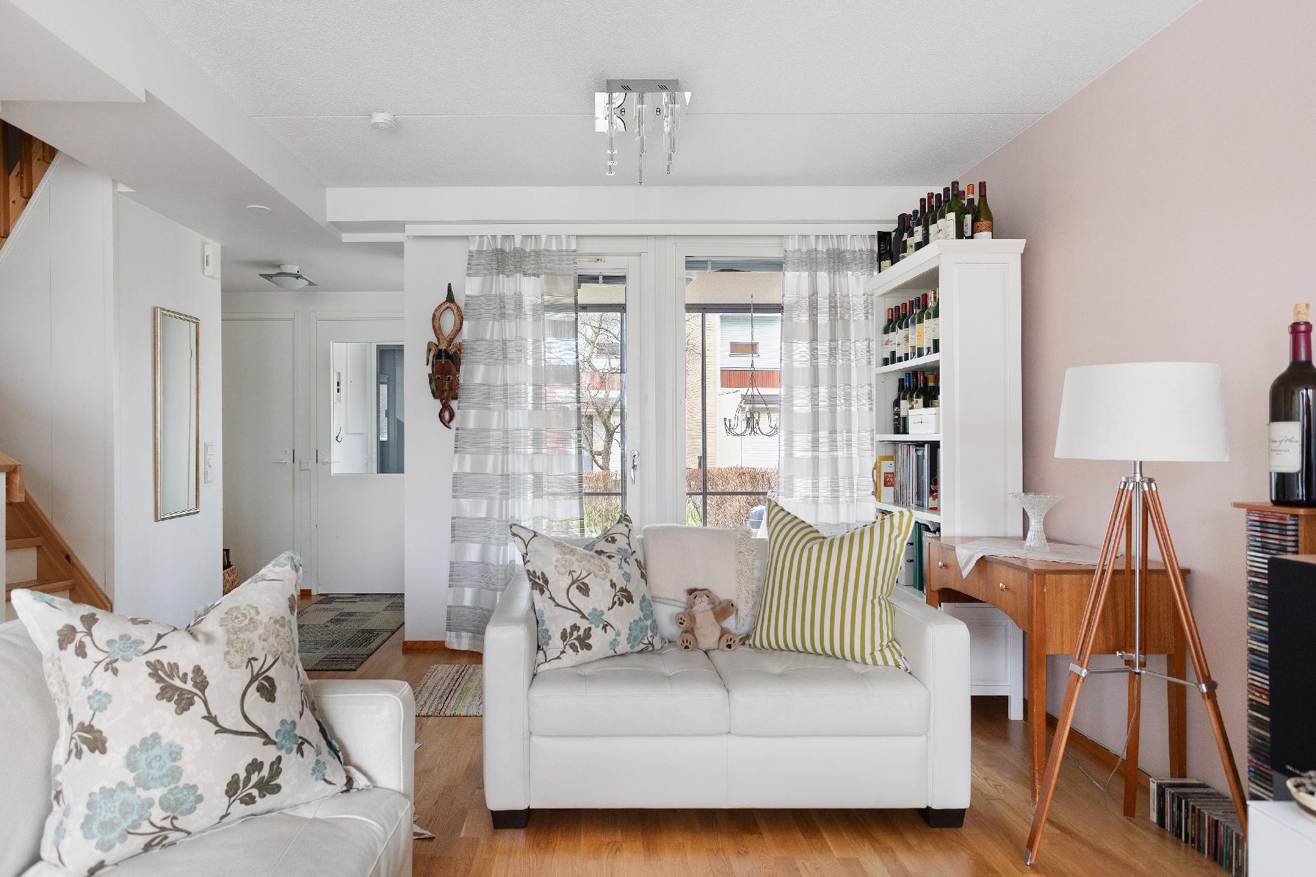 Sisukaurankaari 1, Tammisto, Vantaa