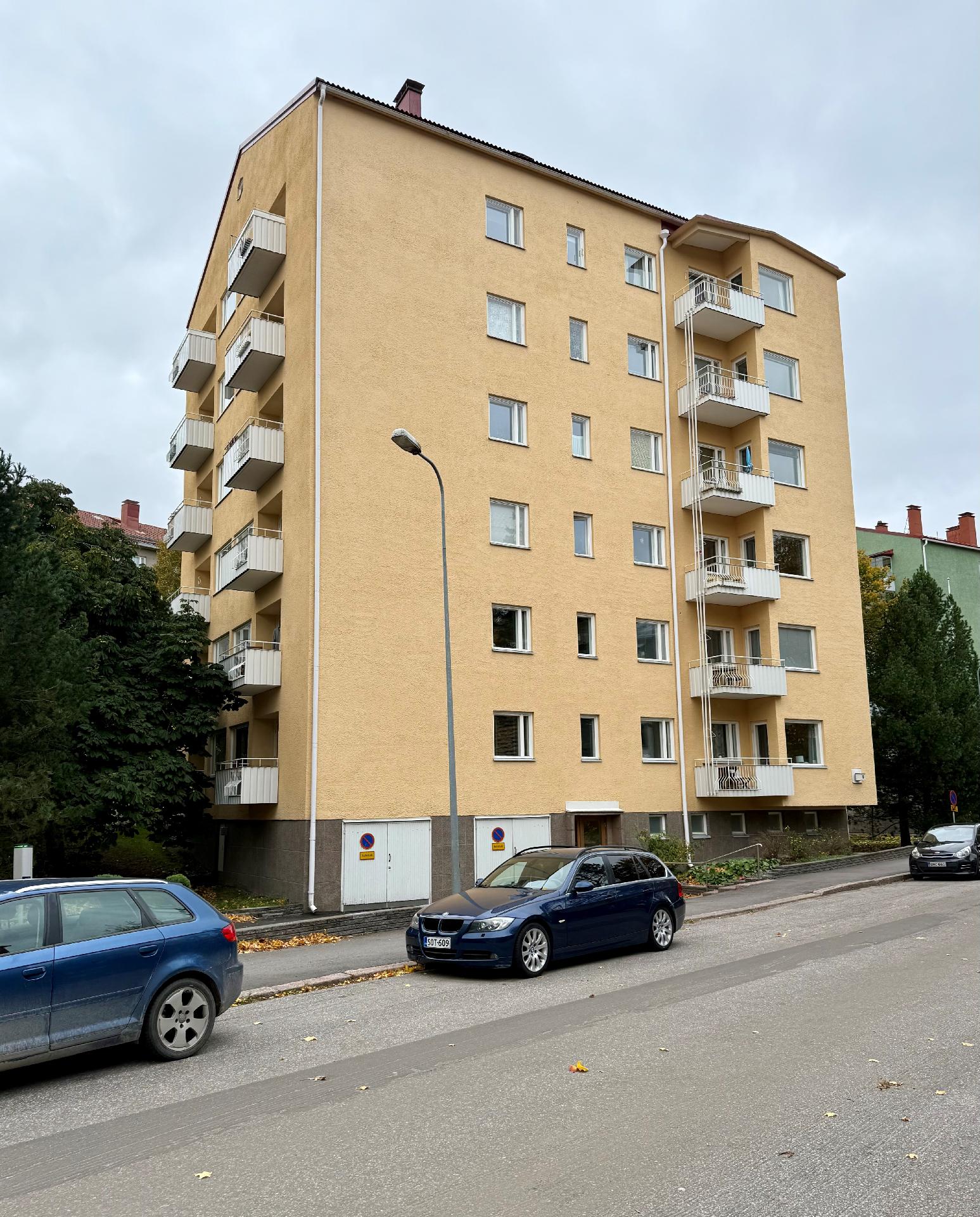 Rakuunantie 8, Munkkiniemi, Helsinki