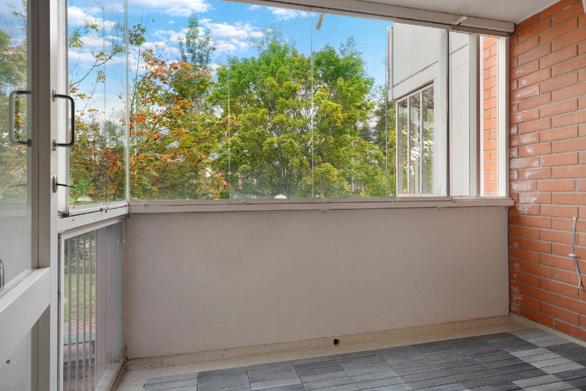 Veräjäkallionkatu 1, Leppävaara, Espoo