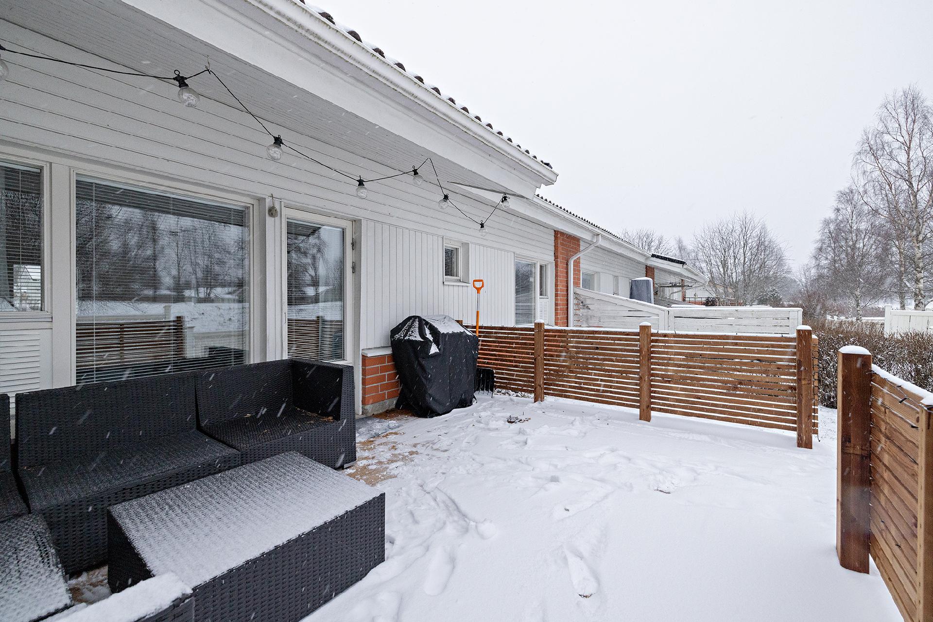 Vasamatie 2, Kaakkurinkangas, Oulu