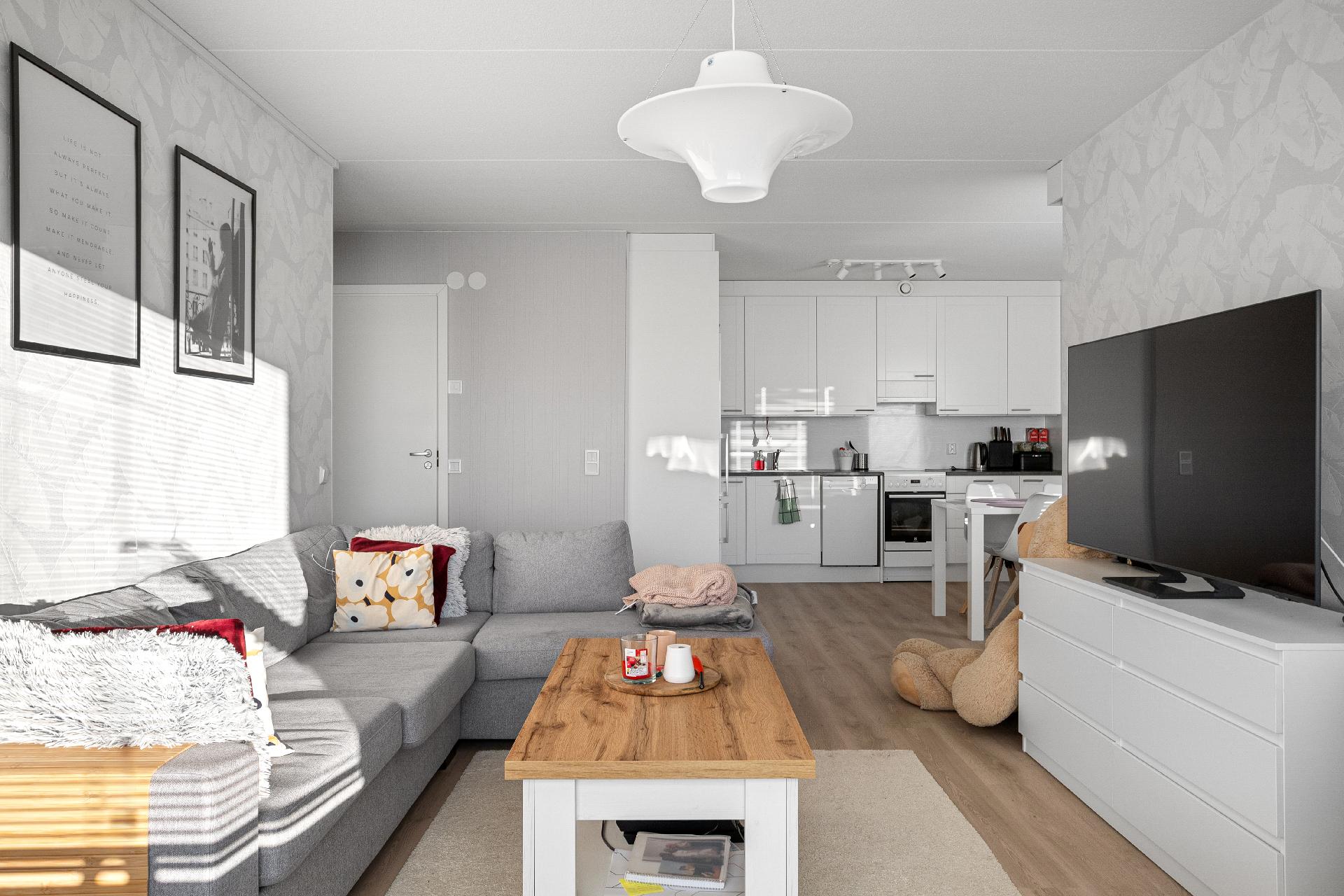 Utinkatu 12, Tornionmäki, Kouvola