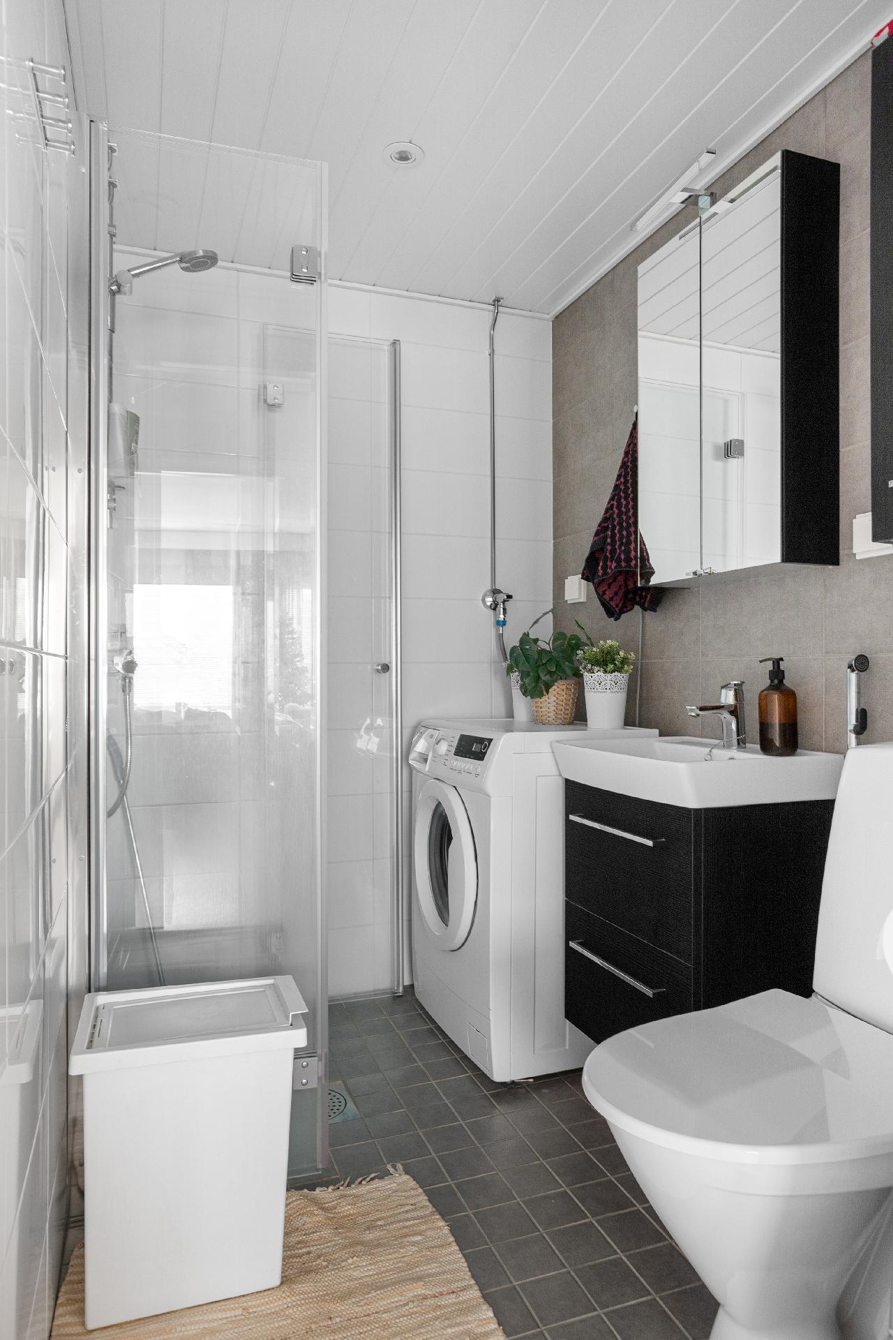 Utinkatu 12, Tornionmäki, Kouvola