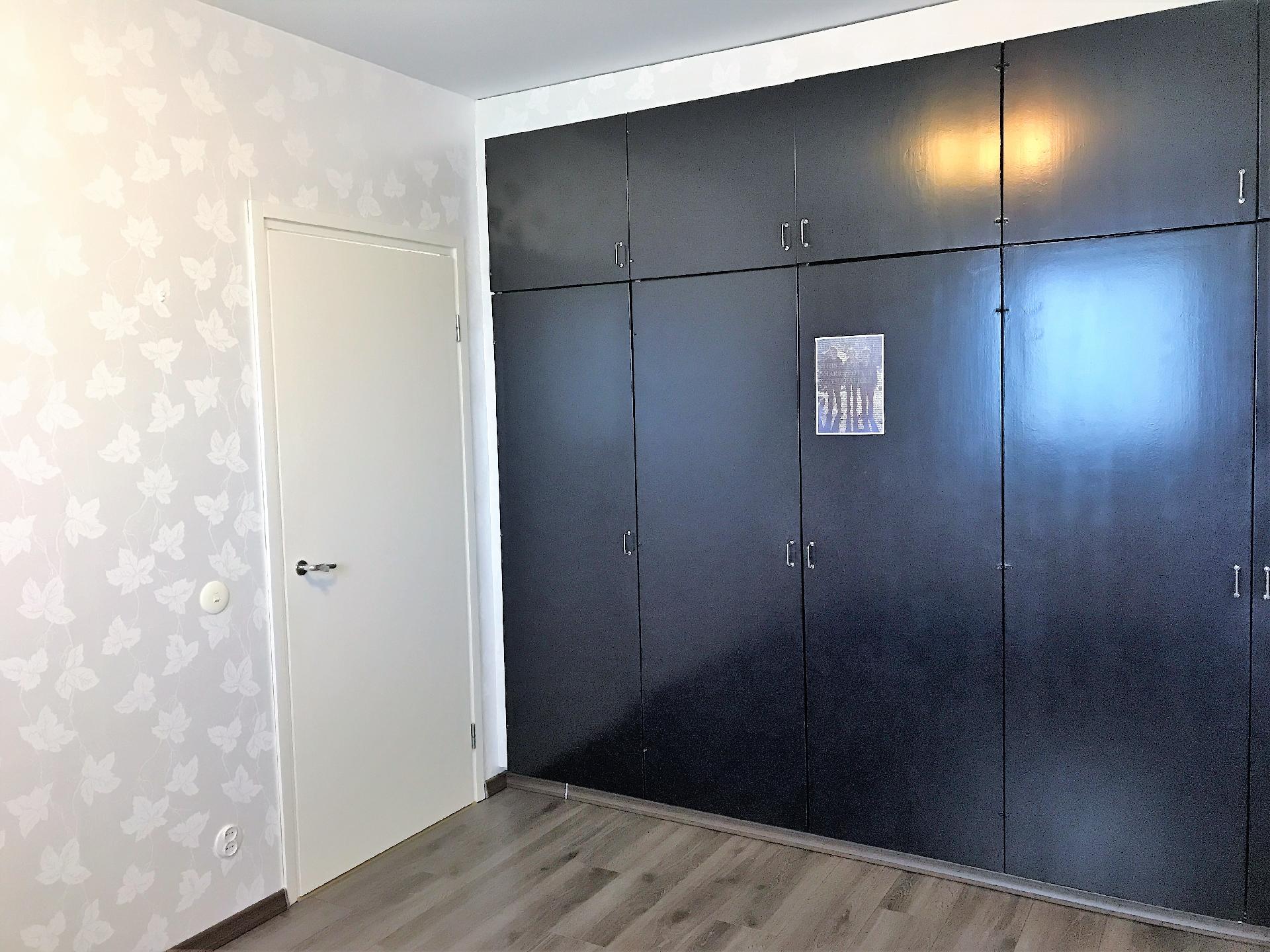 makuuhuoneen kaapistot