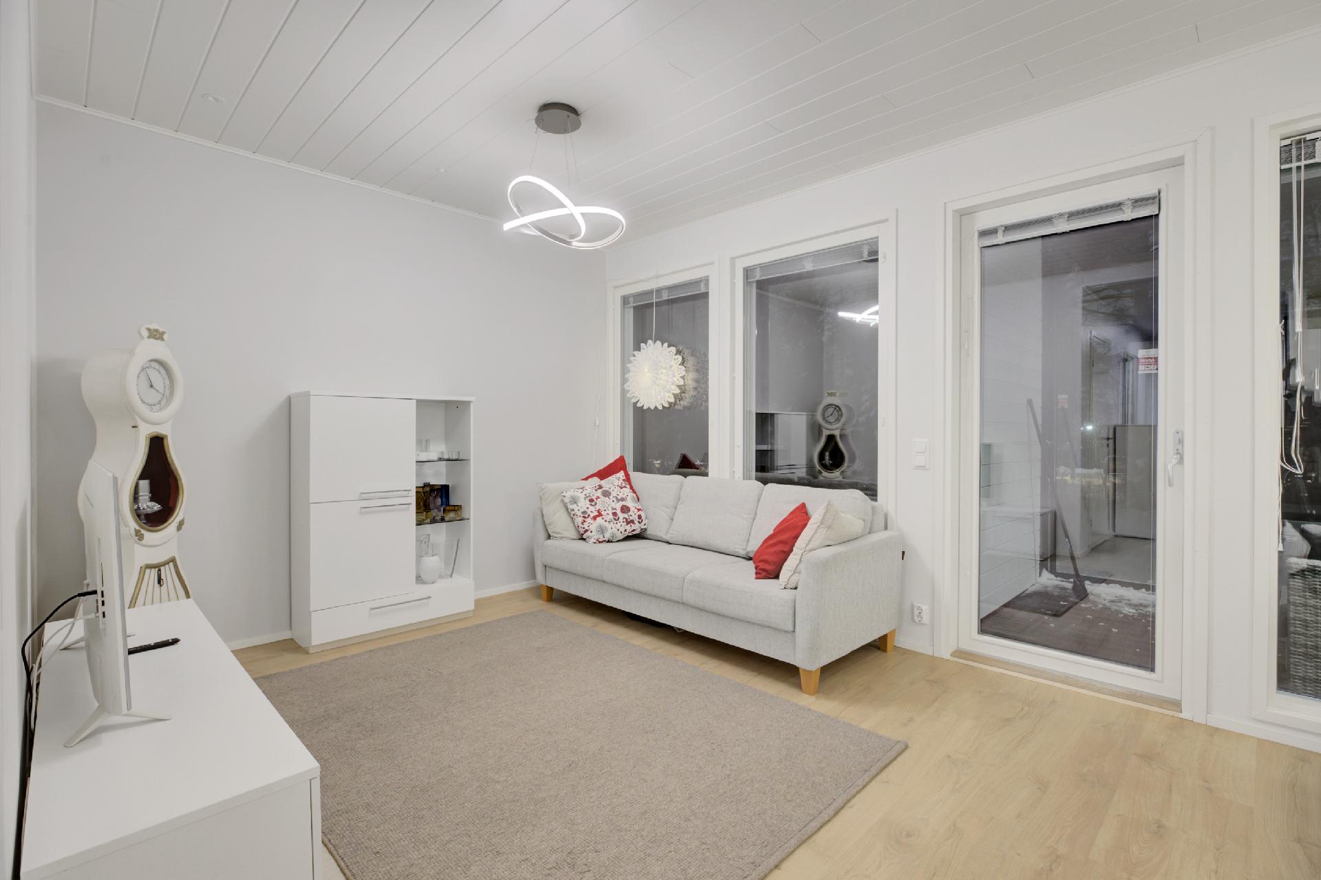 Pallopojankatu 4, Tapiola, Rovaniemi