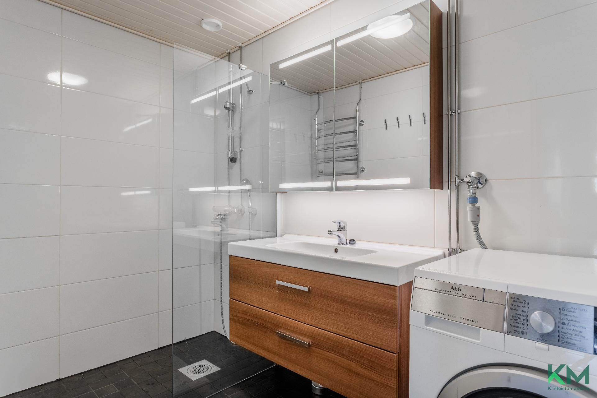 Keinutie 11, Kontula, Helsinki