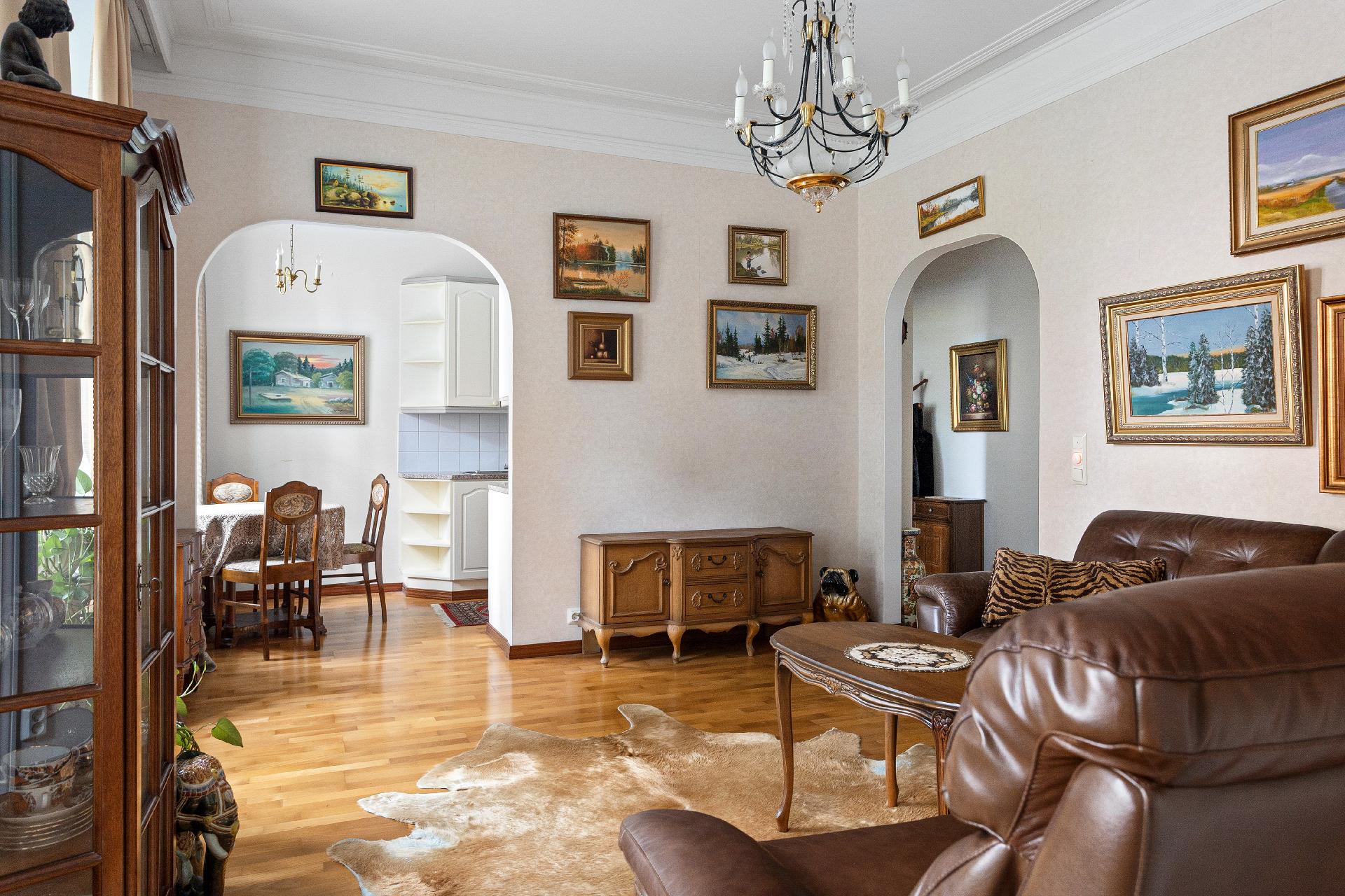 Upseeritie 7, Kasarminmäki, Kouvola