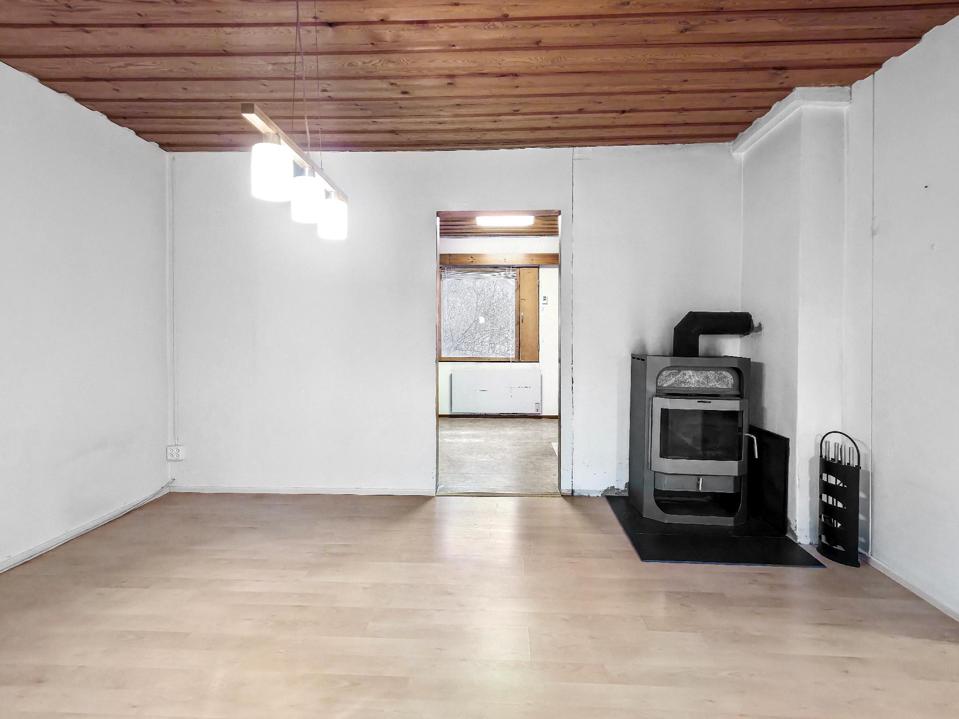 Tiaisenkatu 1, Uus-Lavola, Lappeenranta