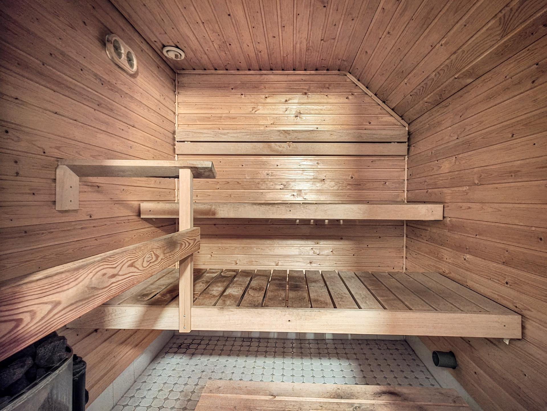 Tiaisenkatu 1, Uus-Lavola, Lappeenranta