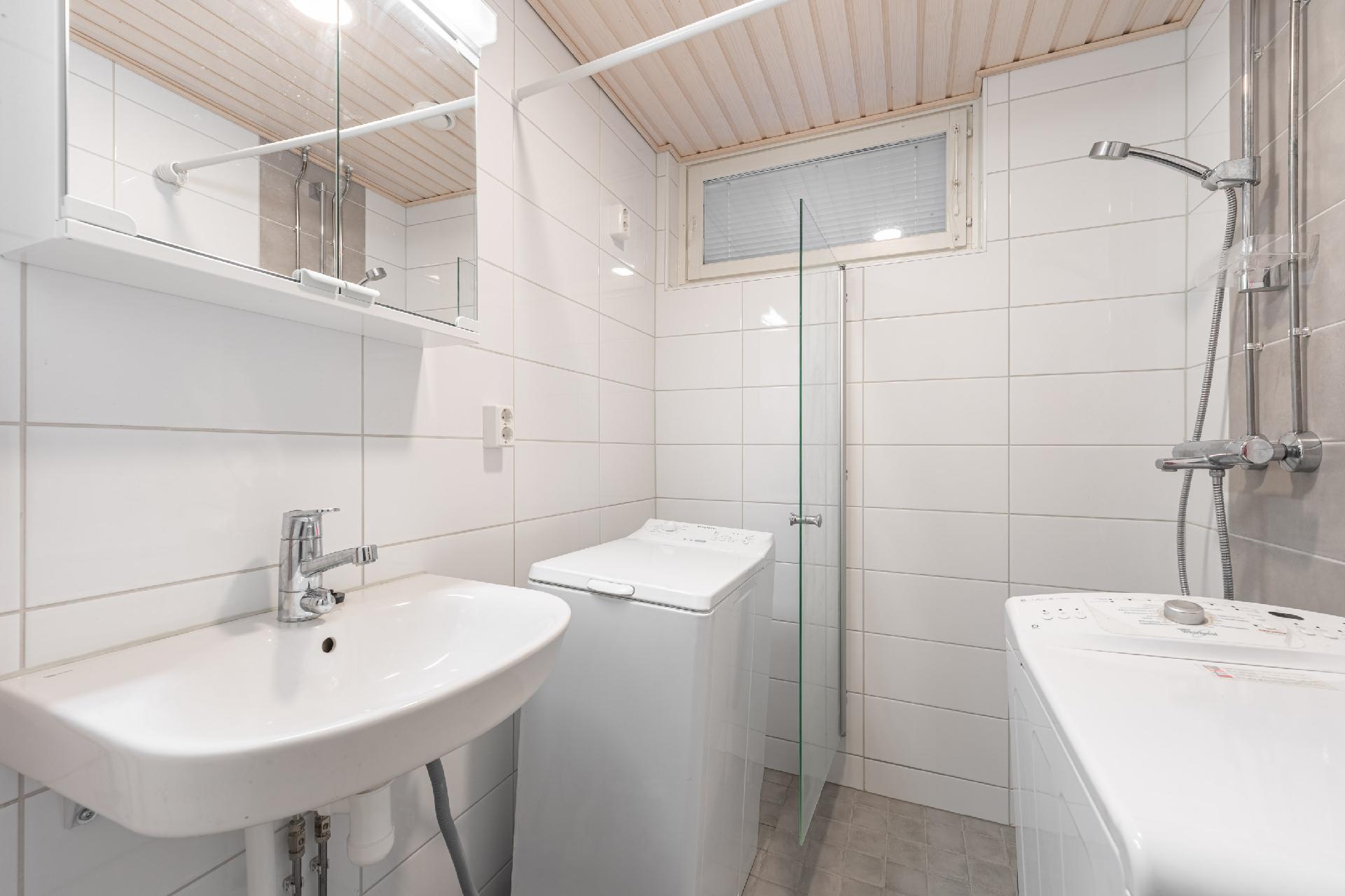 Suunnistajantie 11, Puijonlaakso, Kuopio