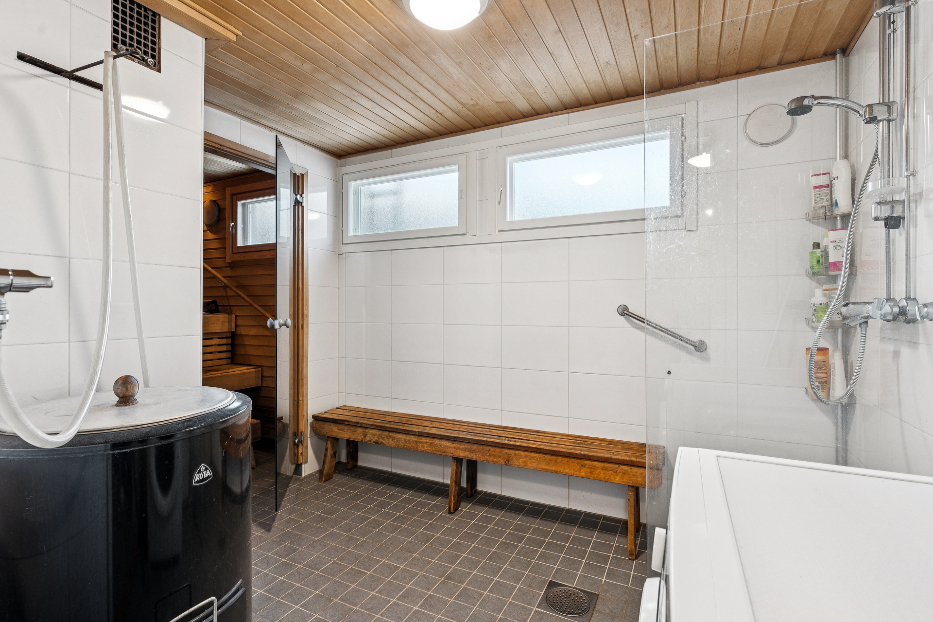 Tilava kylpyhuone