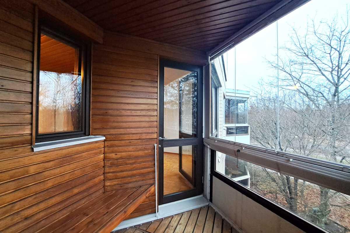 kph_sauna pääty parveke pieni mh suuntaan