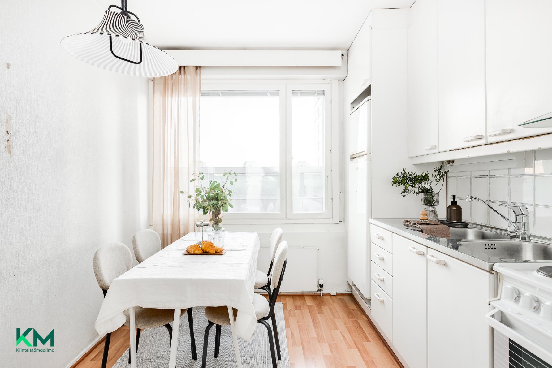 Rautatienkatu 16, Keskusta, Oulu