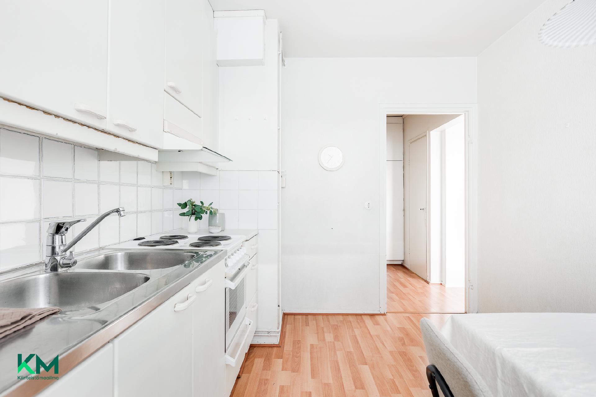 Rautatienkatu 16, Keskusta, Oulu