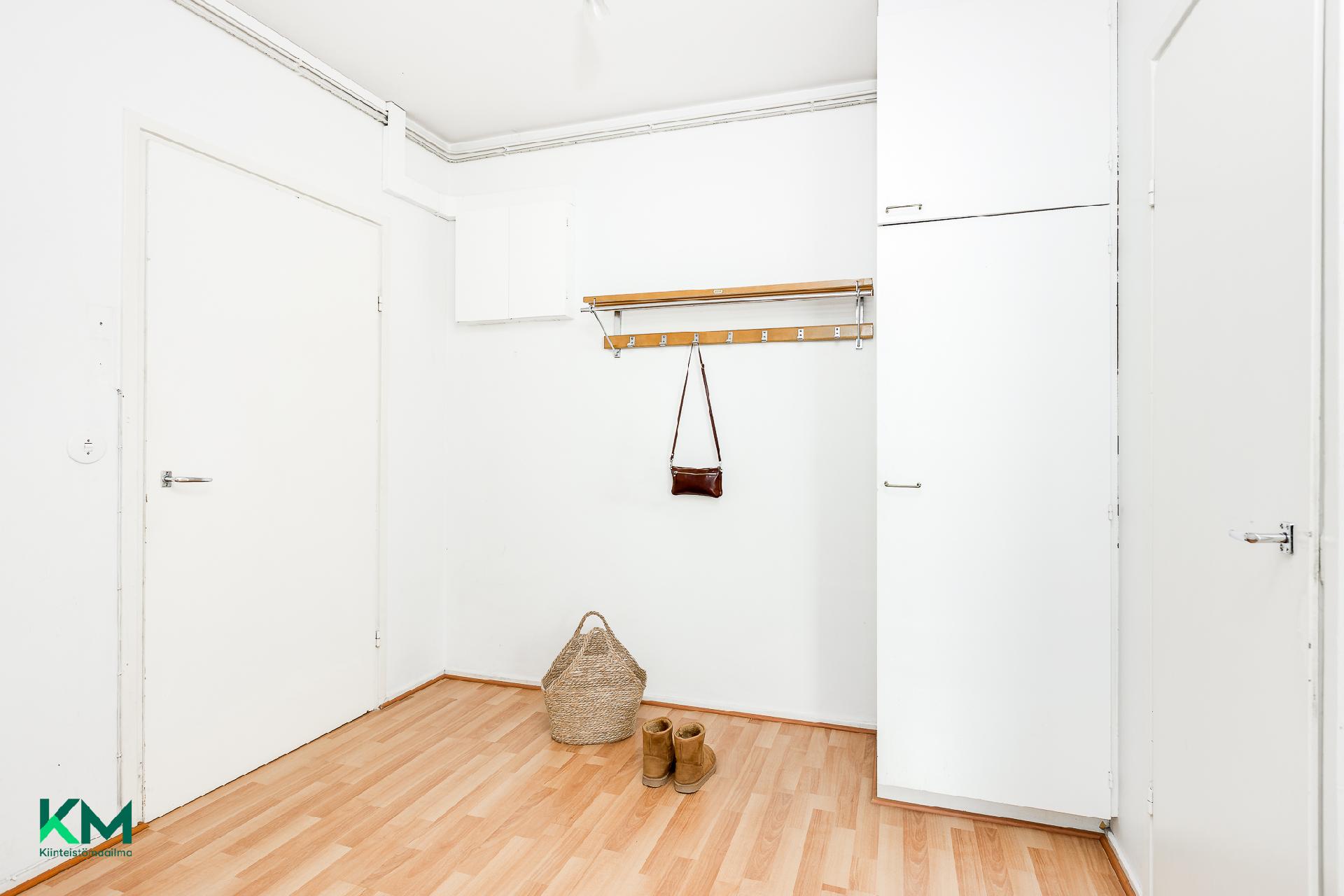 Rautatienkatu 16, Keskusta, Oulu