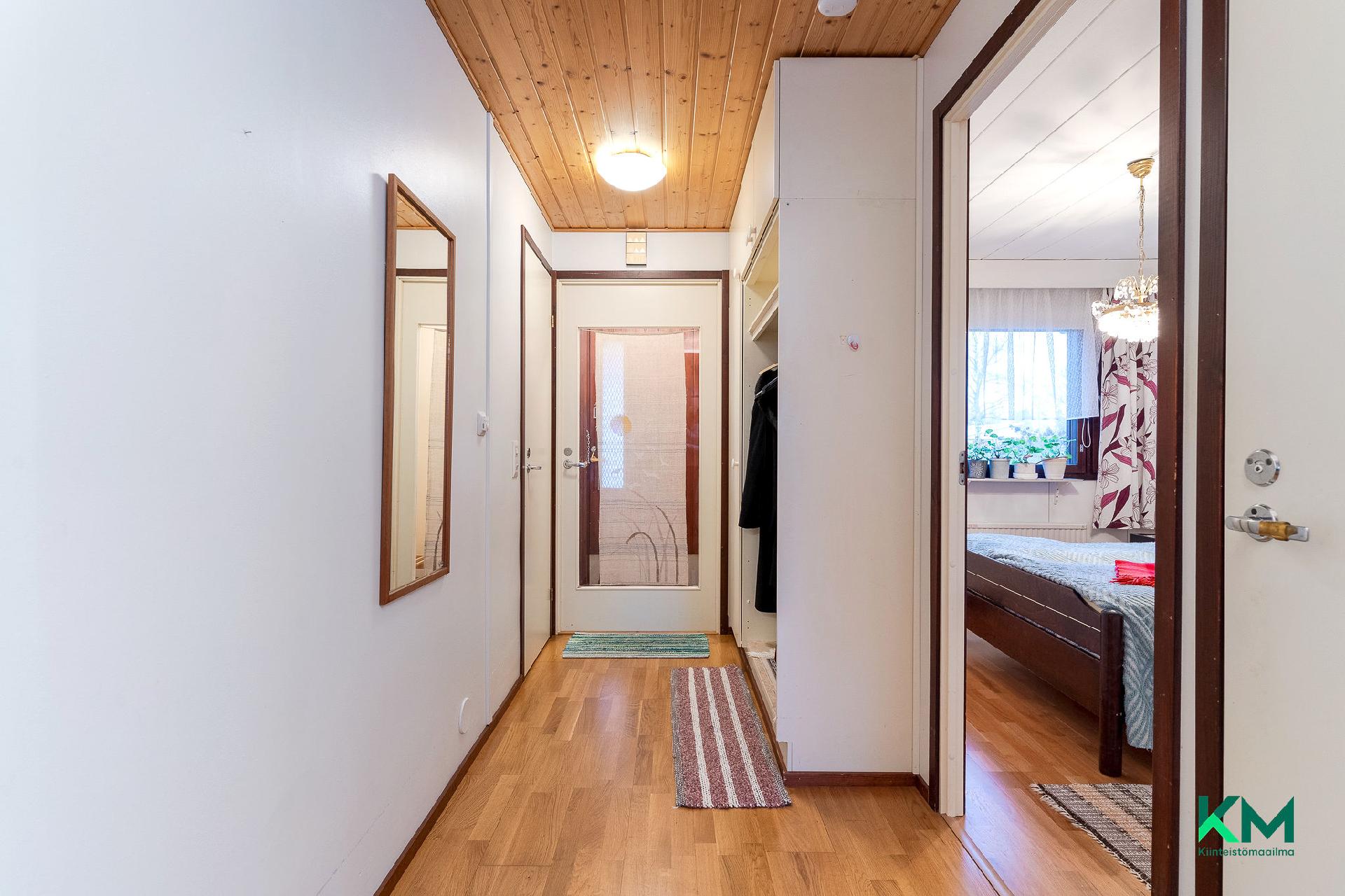 Kurvis-Höllin tie 5, Sahalahti, Kangasala