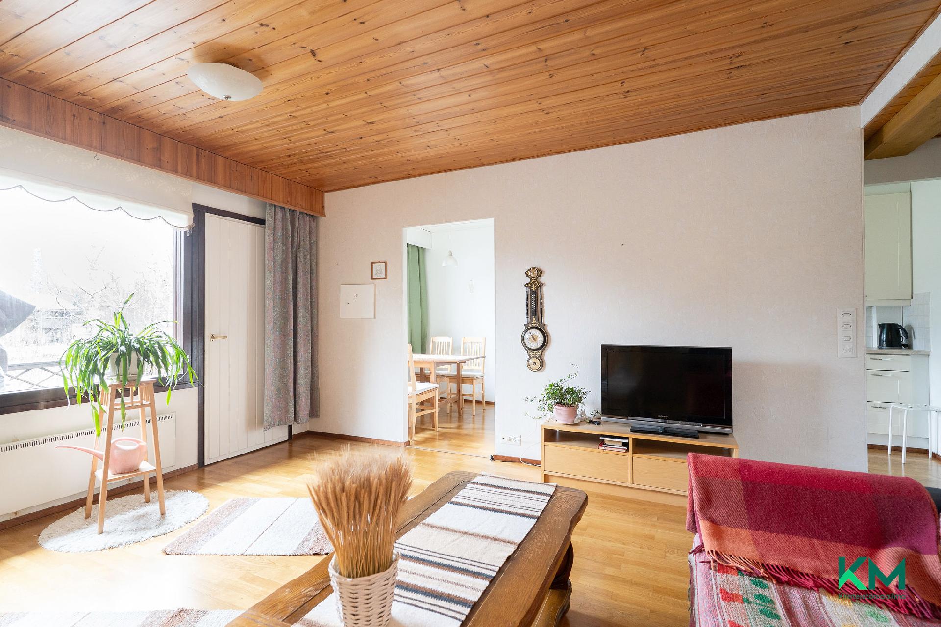 Kurvis-Höllin tie 5, Sahalahti, Kangasala