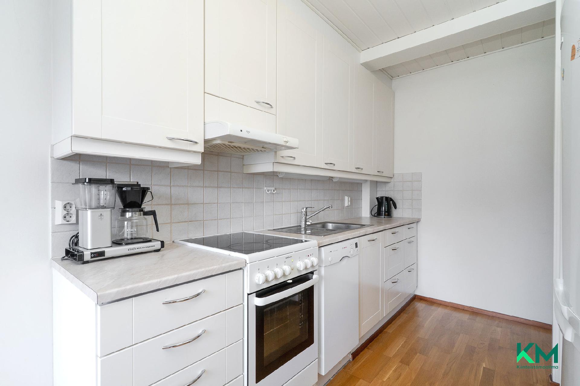 Kurvis-Höllin tie 5, Sahalahti, Kangasala