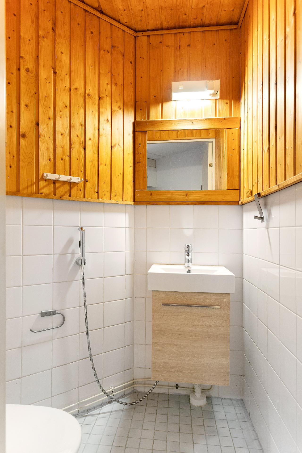 Kaarnatie 1, Malminkartano, Helsinki