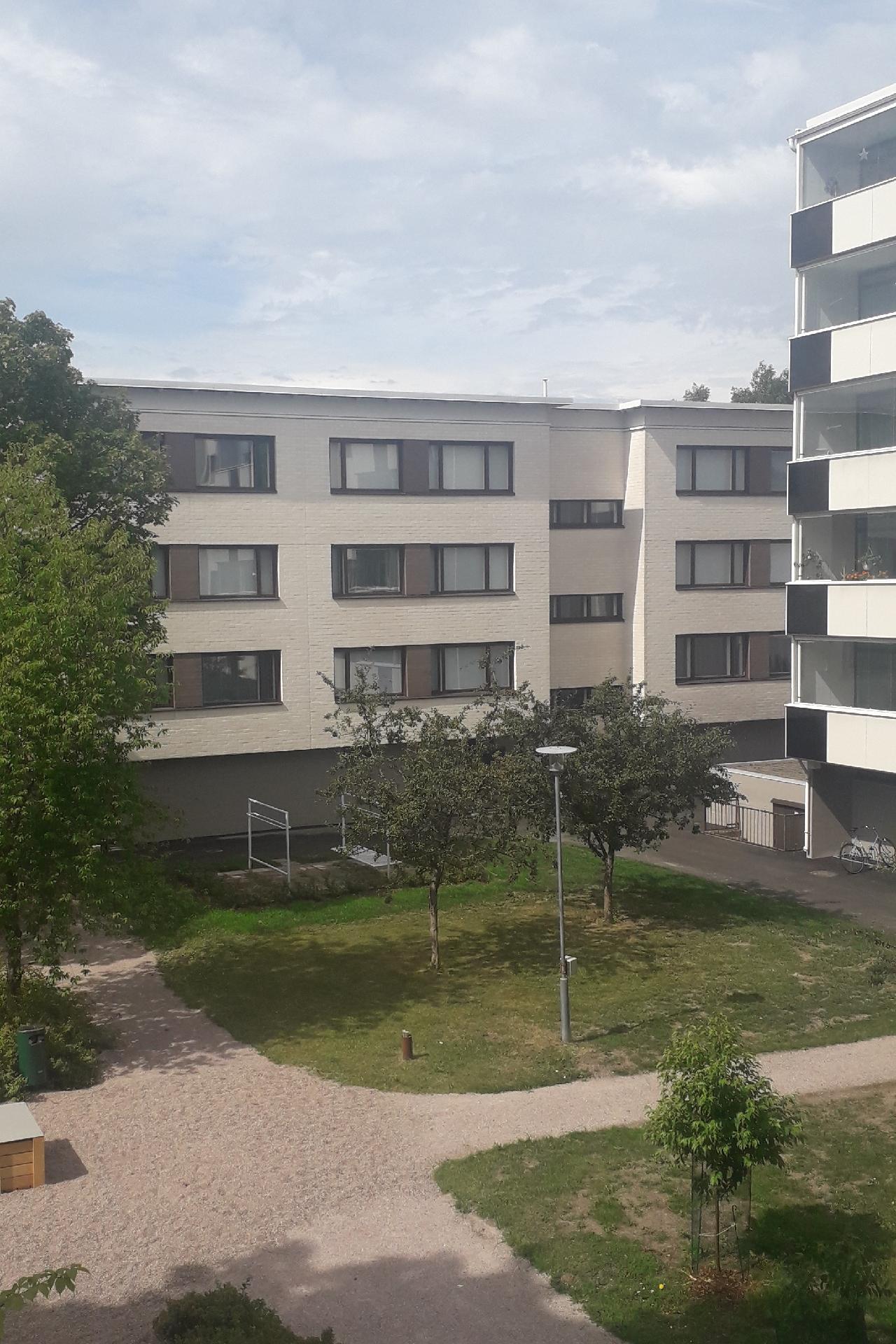 Yliskyläntie 5, Laajasalo, Helsinki