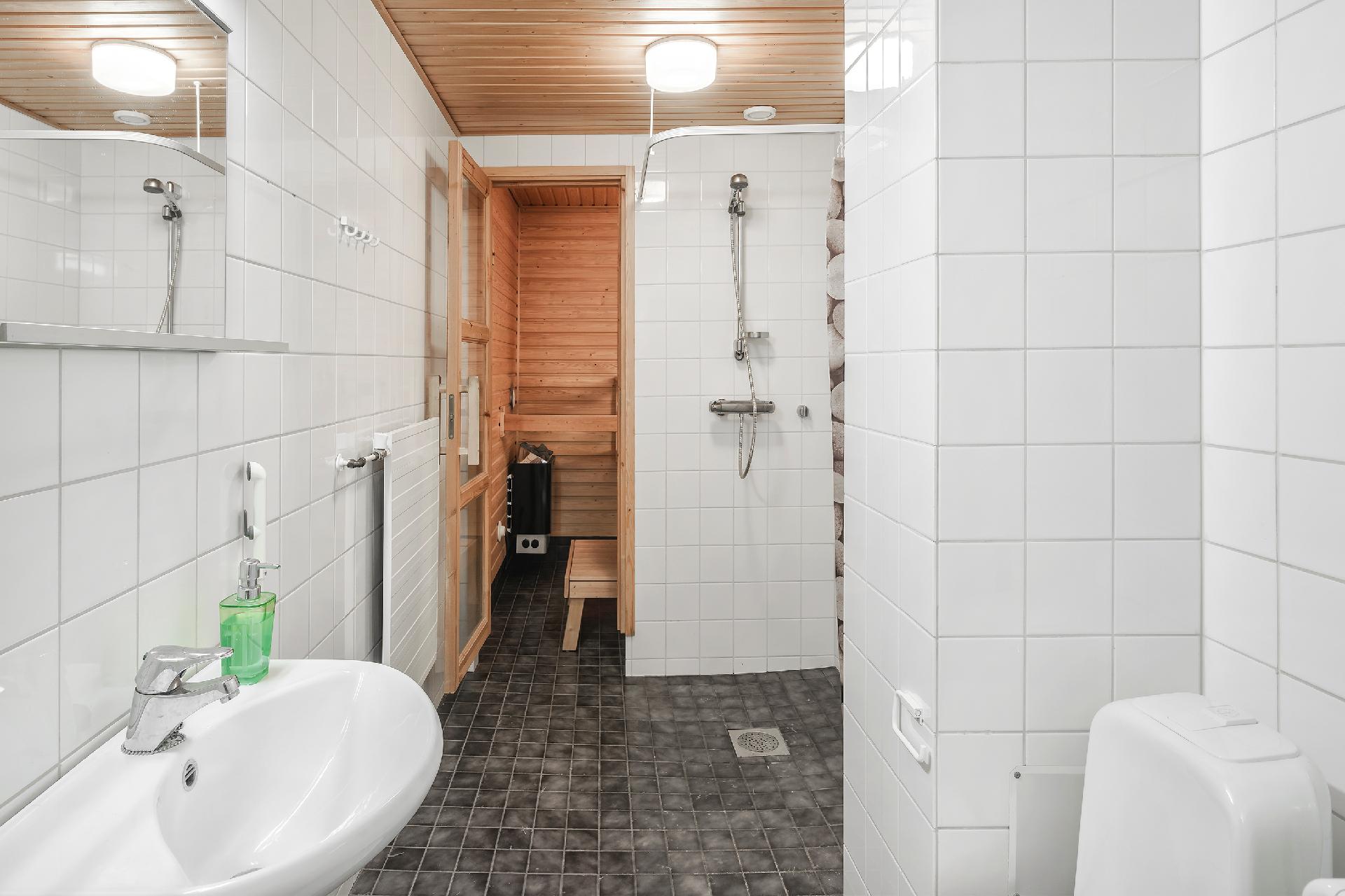 Mäenrinne 3-5, Westend, Espoo