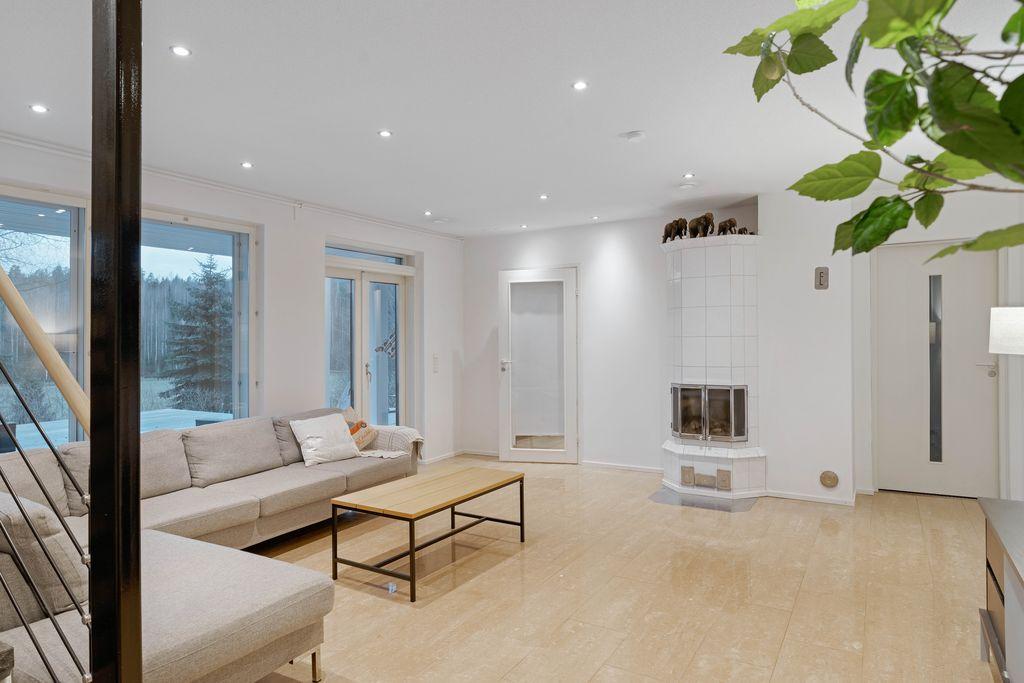 Aurinkorinne 24, Kirkonkylä, Nurmijärvi