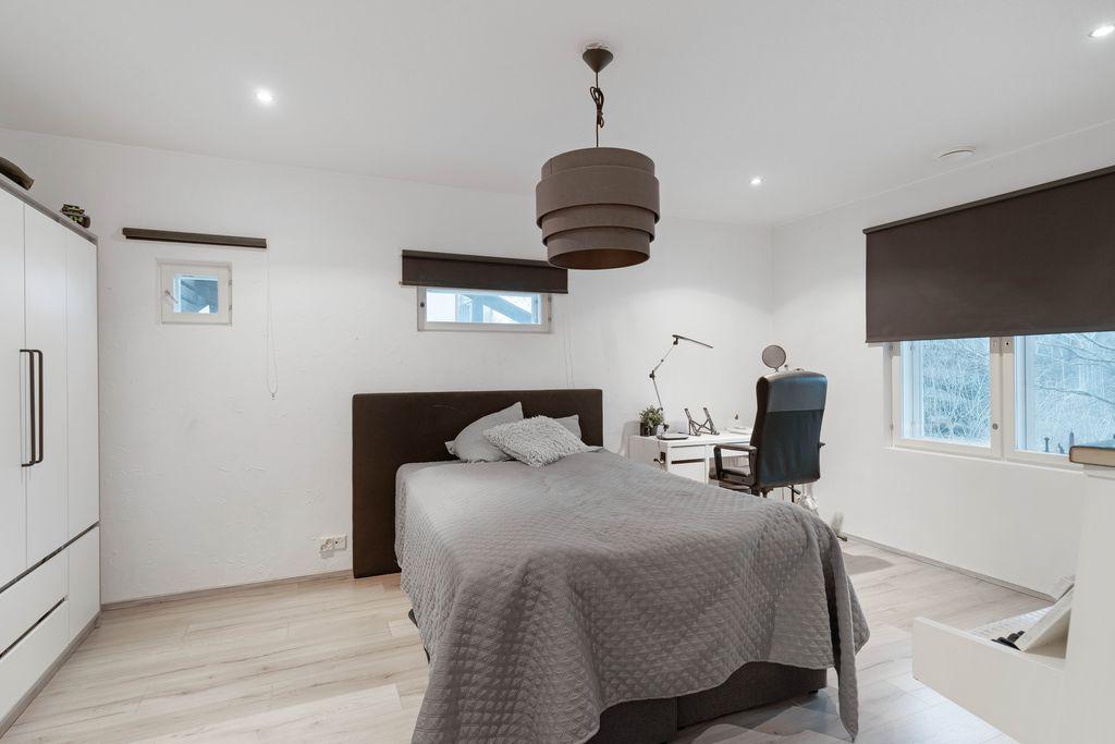 Aurinkorinne 24, Kirkonkylä, Nurmijärvi