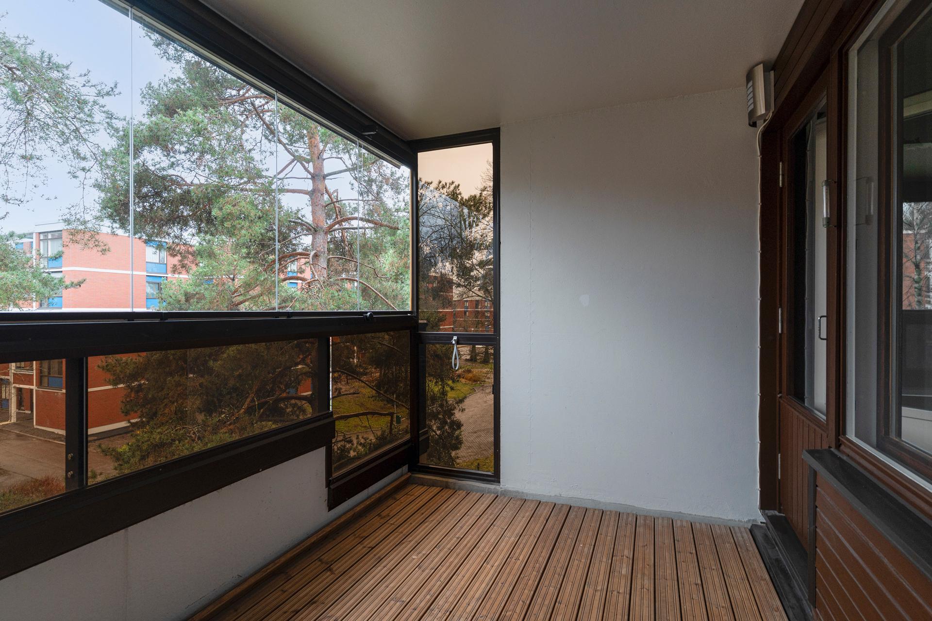 Vallikaivanto 3, Vallikallio, Espoo