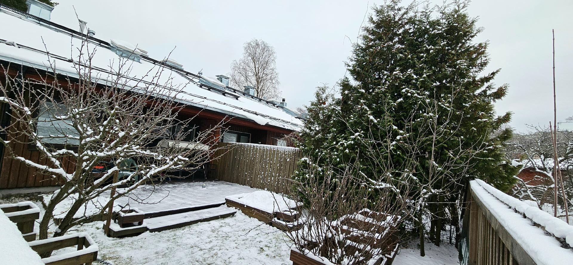 Maalinauhantie 4, Rajakylä, Vantaa