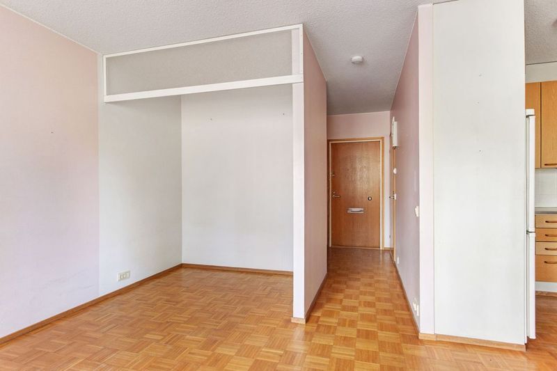 Kyläkirkontie 6-10, Pitäjänmäki, Helsinki