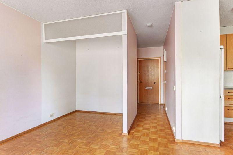 Kyläkirkontie 6-10, Pitäjänmäki, Helsinki